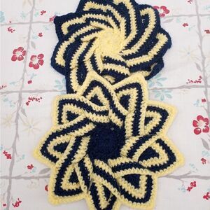 Handmade Crochet Lot of2Flowers Navy&YellowCrochet7" HomeDecorationCupGlassStand